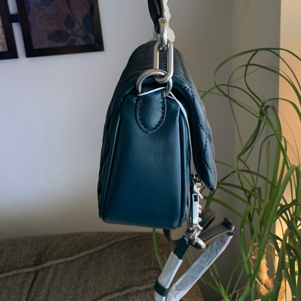 SOLD⛔️Authentic TORY BURCH Quilted Leather logo magnetic flap satchel/shoulder - Picture 10 of 16
